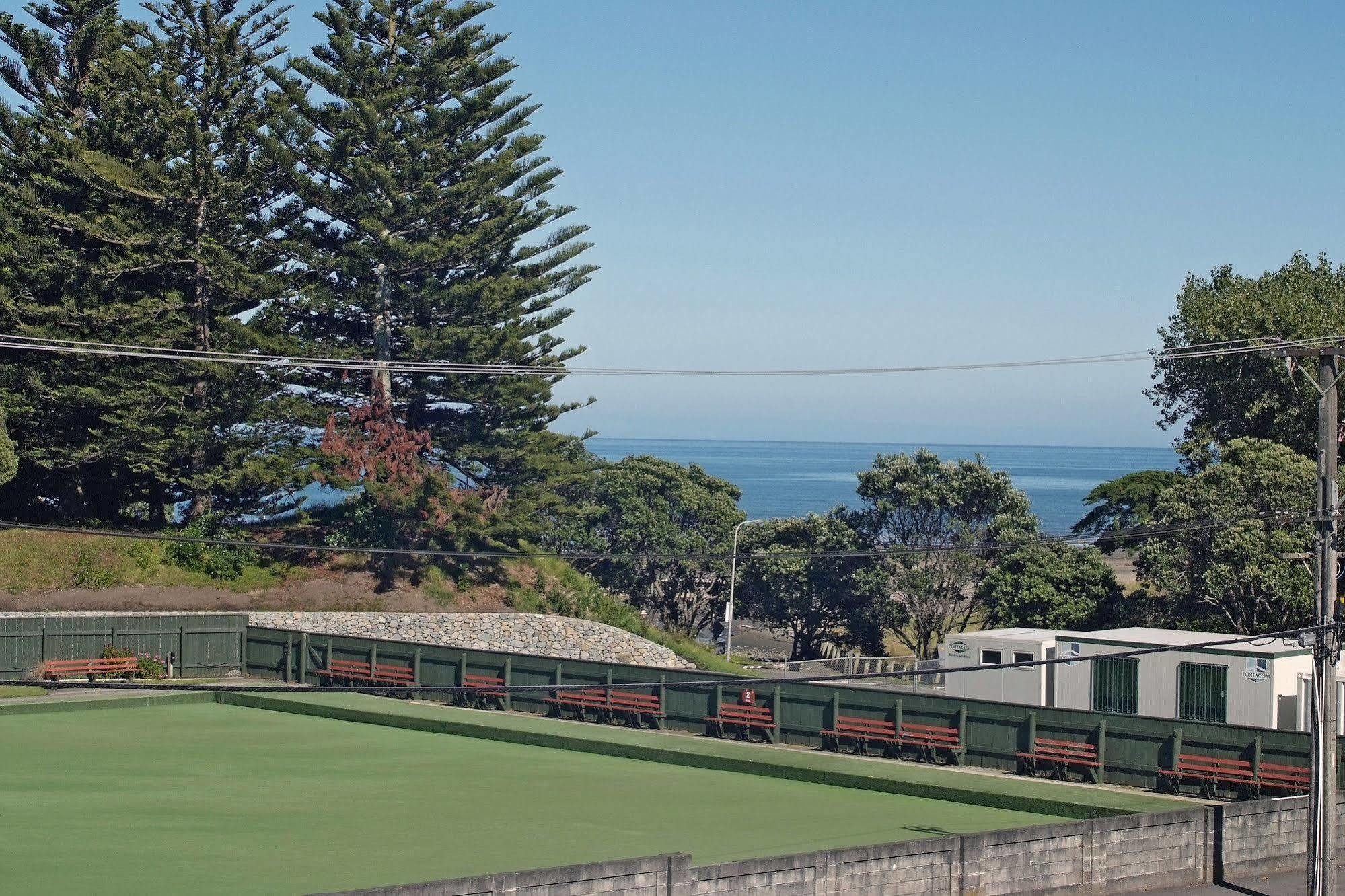 Raumati Sands Resort Paraparaumu Buitenkant foto